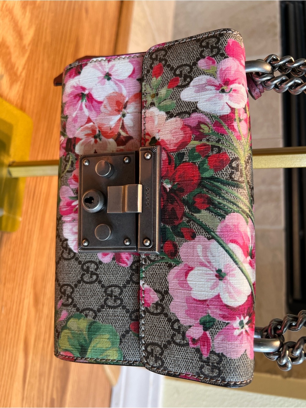 BEAUTIFUL BAG EXCELLENT CONDITION  GUCCI GG Blooms Padlock Small Shoulder Bag - Picture 3 of 12